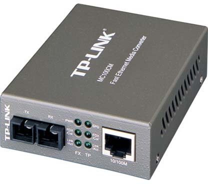 TP-Link MC100CM - Conversor de Medios 10/100G RJ45 a Cable de Fibra con doble Conector SC o viceversa, multimodo hasta 2 Km, 1310nm, montable en chasis opcional