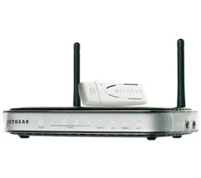 Netgear DGNB2100 KIT Modem Router ADSL2+. Incluye tarjeta Wireless 11n, todo en la misma caja. DGN200 + WN111.