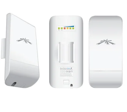 Ubiquiti LOCOM5 Producto reacondicionado AirMax 5GHz CPE 13 dBi 200 mW