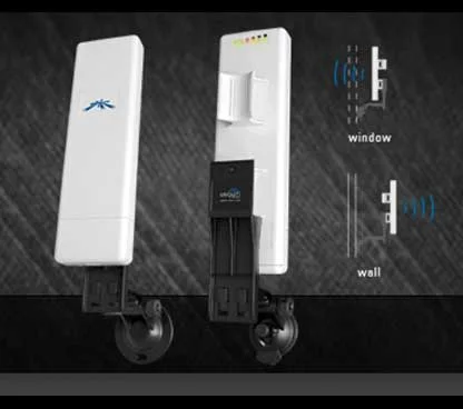 Ubiquiti NS WM Accesorio de montaje en pared para Nanostation (no apto para gama AC)