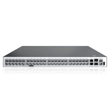 Huawei AR6710-L50T2X4-T Router de alto rendimiento con procesador multicore, Forwarding performance 2Gbps. Puertos: 50x GE RJ45 2x 10GE(SFP+) 1x USB 4x SIC. 350W AC Power Module.
