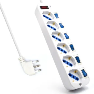 Ewent Regleta con 6 Tomas Tipo L/F (Schuko) de 10/16A - Interruptor de Encendido General e Individual - Proteccion contra Sobretension y Sobrecorriente - Enchufe Italiano Plano en Angulo - C