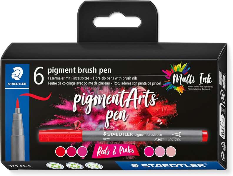 Staedtler 371 Pack de 6 Rotuladores Punta de Pincel Suave - Colores Vivos y Brillantes - No Amarillea con el Paso del Tiempo - Nueva Tinta Multi Ink - Pigmentos de Primera Calidad - Colores
