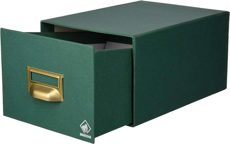 Mariola Fichero Carton Forrado en Geltex Nº3 para 500 Fichas - Medidas 180x125x250mm - Resistente y Duradero - Color Verde