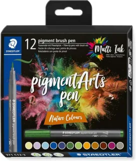 Staedtler 371 Pack de 12 Rotuladores Punta de Pincel Suave - Colores Vivos y Brillantes - No Amarillea con el Paso del Tiempo - Nueva Tinta Multi Ink - Pigmentos de Primera Calidad - Colores