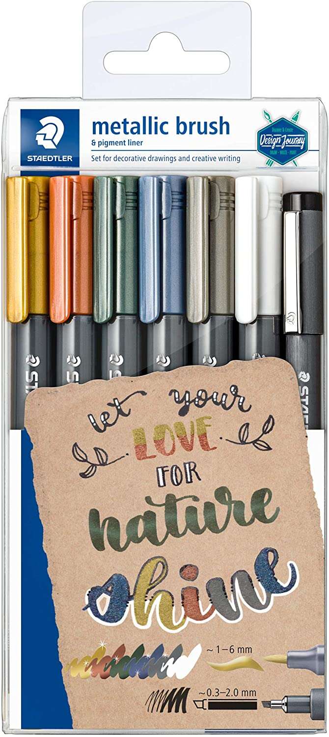 Staedtler Metallic Brush Pack de 7 Rotuladores Punta de Pincel - Tinta Base de Agua - Trazo 1 - 6mm Aprox - Colores Surtidos