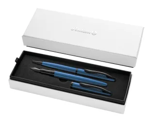 Pelikan Jazz Noble Set de Boligrafo y Estilografica - Cuerpo Satinado con Detalles Cromados - Incluye Estuche de Regalo - Color Aguamarina